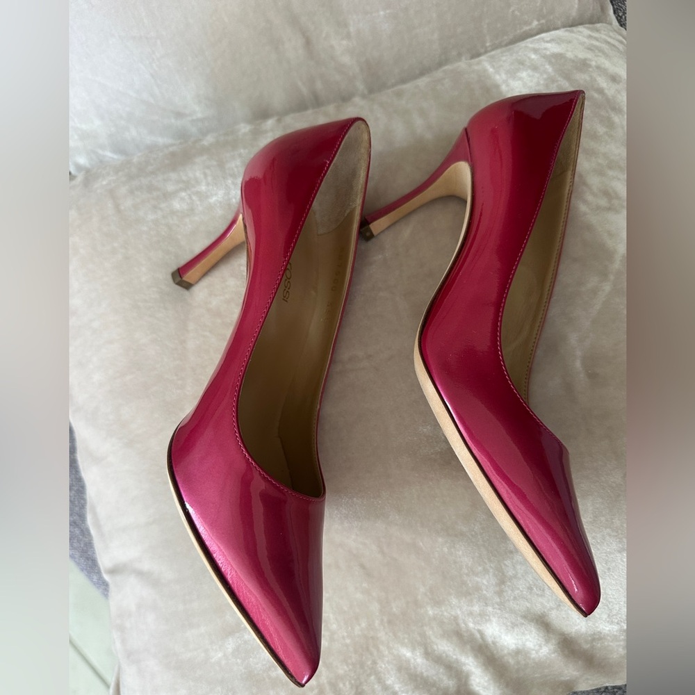 Sergio Rossi Pink Patent Leather Pointed-Toe Pumps